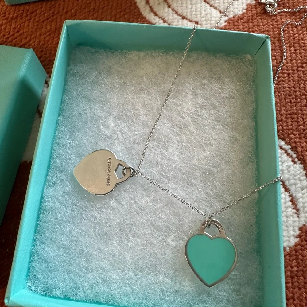 Tiffany & Co. - Picture 5 of 6